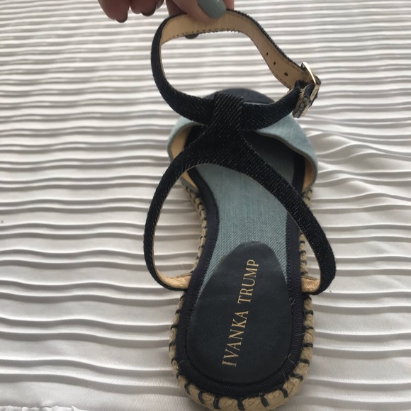 Ivanka Trump Rion2 - Picture 3 of 5